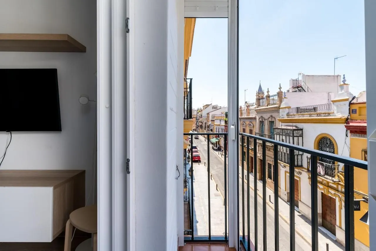 Holi-Rent Pureza Apartment Seville 0*,  Spain