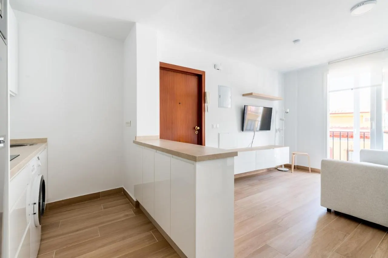 Holi-Rent Pureza Apartment Seville 0*,  Spain