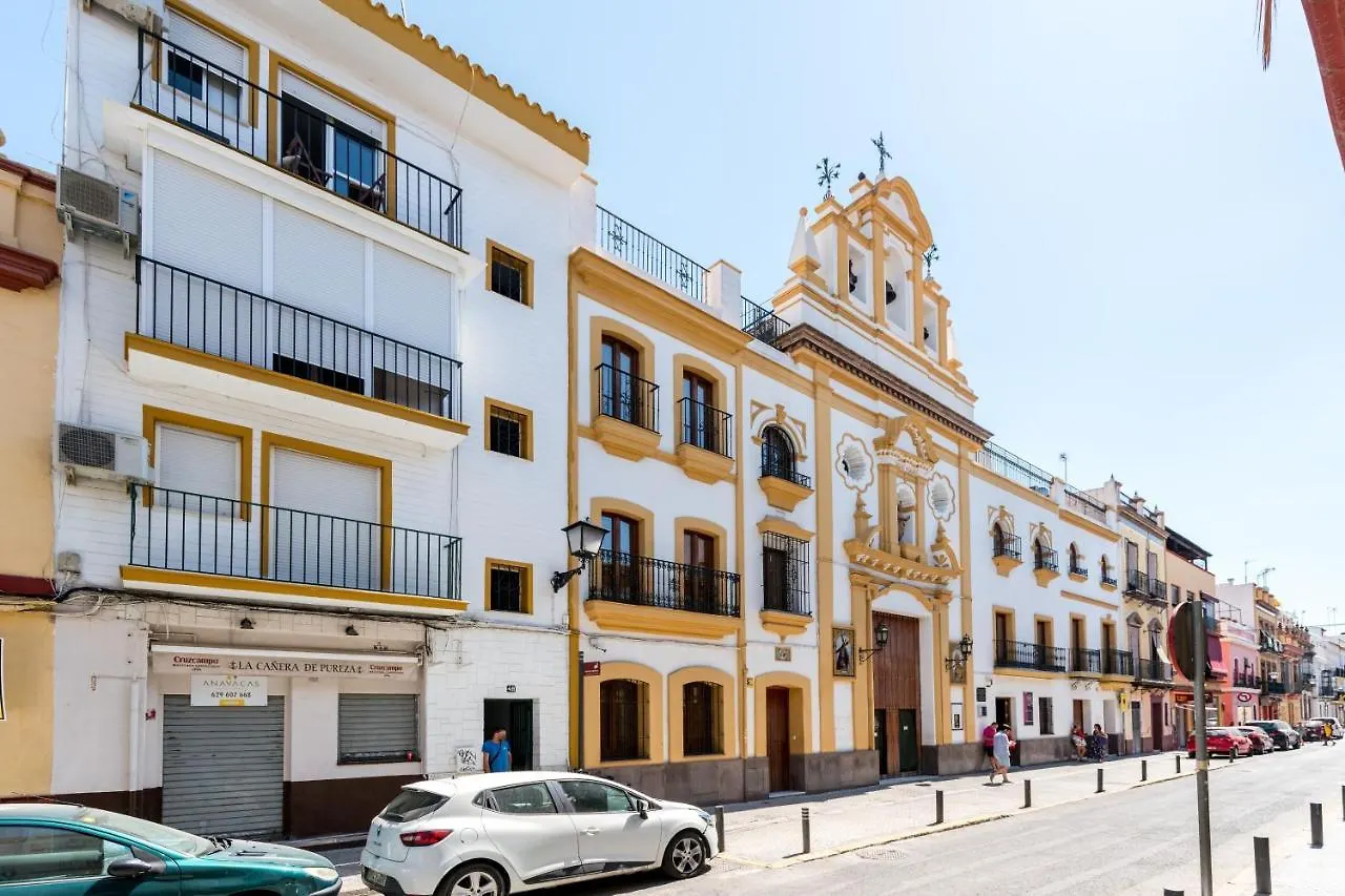 Holi-Rent Pureza Apartment Seville Spain